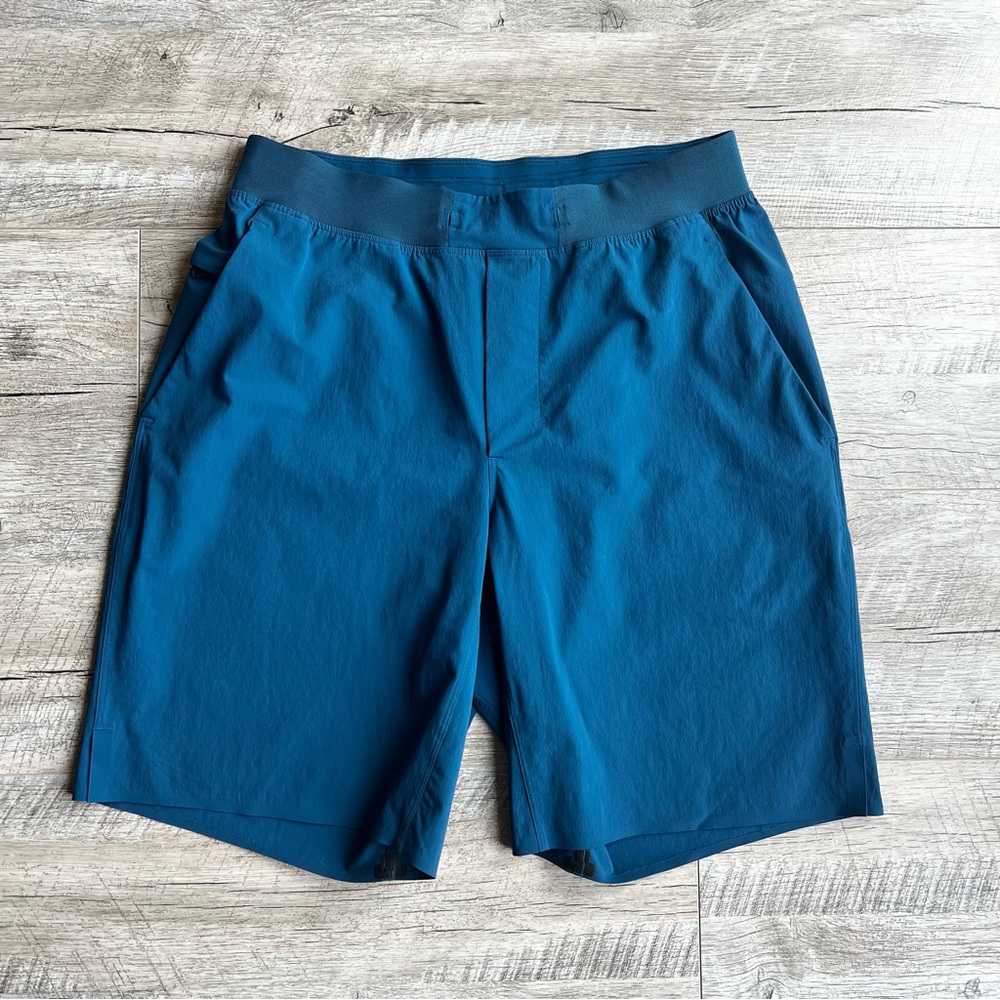 Lululemon Men's Blue Teal Gym Shorts